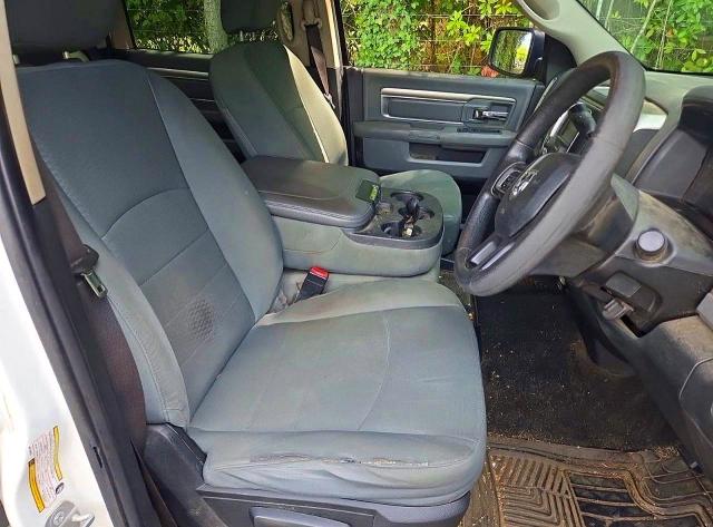Zdjęcie 5 z aukcji – 2015 RAM 2500 z VIN 3C6TR5DTXFG684796