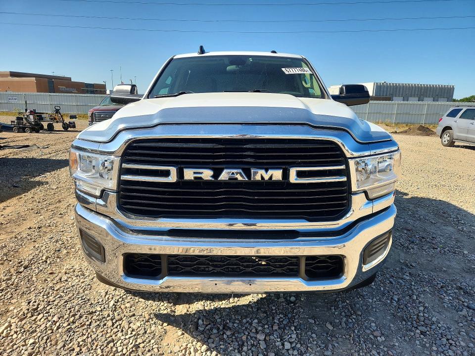 Photo 5 from auction – 2020 RAM 2500 with VIN 3C6UR5DJ2LG140940