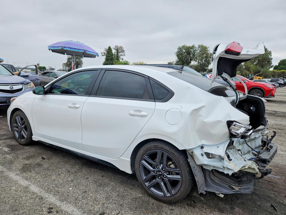 Photo 2 from auction – 2021 KIA FORTE with VIN 3KPF34AD2ME330097