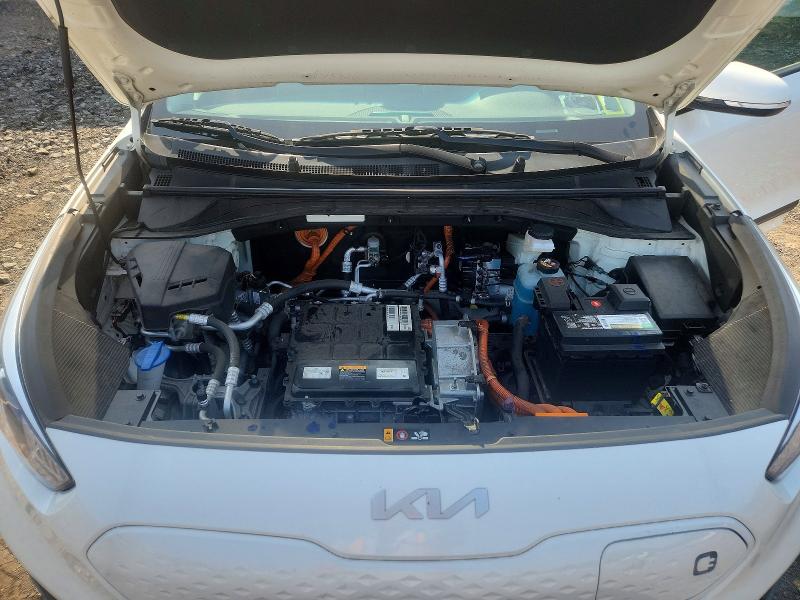 Photo 11 from auction – 2022 KIA NIRO EV with VIN KNDCC3LG1N5160039
