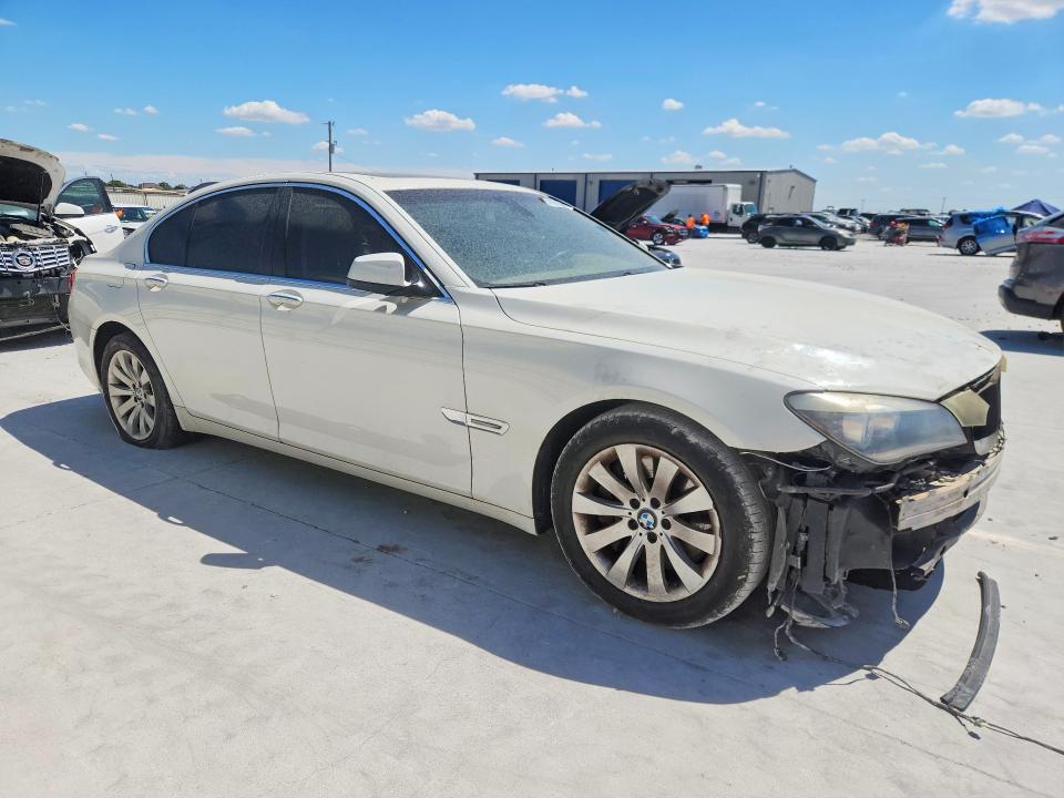 Photo 4 from auction – 2009 BMW 750 with VIN WBAKA83539CY35224
