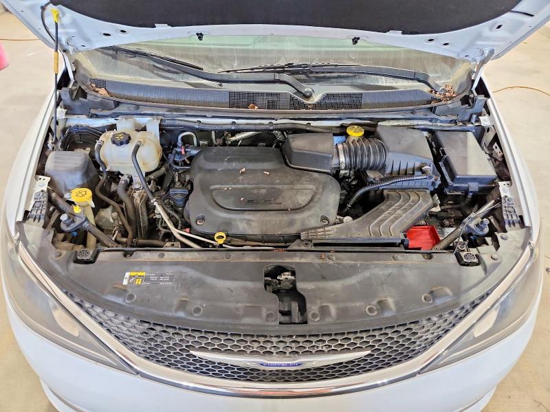 Photo 12 from auction – 2020 CHRYSLER PACIFICA with VIN 2C4RC1BGXLR279546