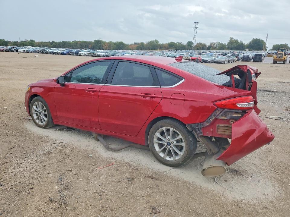 Photo 2 from auction – 2020 FORD FUSION with VIN 3FA6P0HD4LR111660