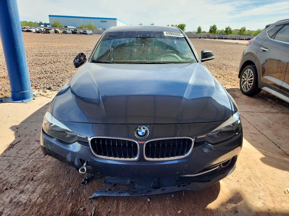 صورة رقم 5 من المزاد - 2016 BMW 328 مع VIN WBA8E9G57GNT46454