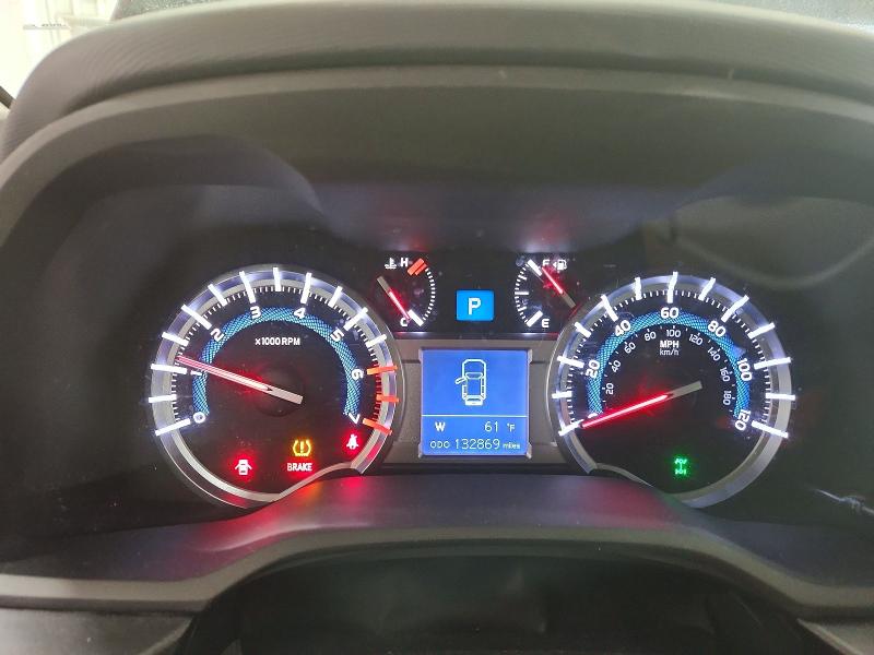 Photo 9 from auction – 2015 TOYOTA 4RUNNER with VIN JTEBU5JR3F5249214