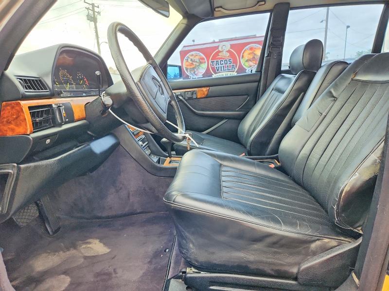 Zdjęcie 7 z aukcji – 1985 MERCEDES-BENZ 500 z VIN WDBCA37D3FA109137