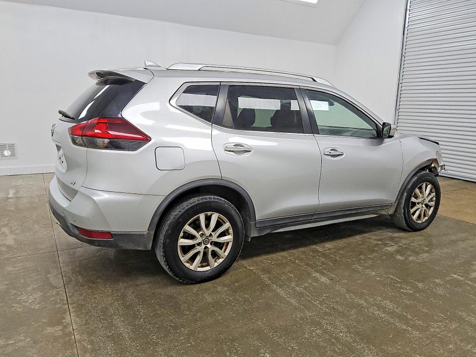 Photo 3 from auction – 2019 NISSAN ROGUE with VIN KNMAT2MT2KP517659