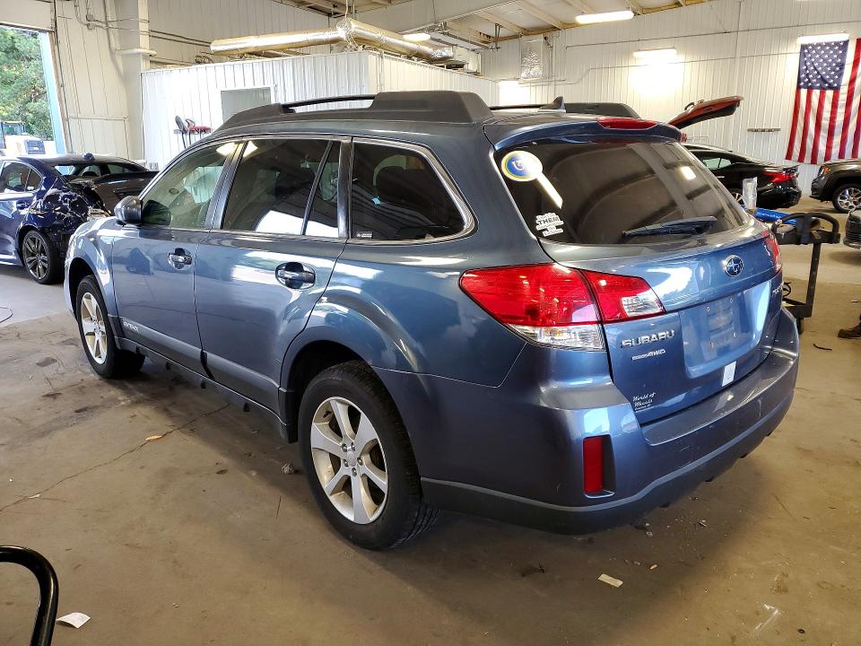 Photo 2 from auction – 2014 SUBARU OUTBACK with VIN 4S4BRCCC4E3214299