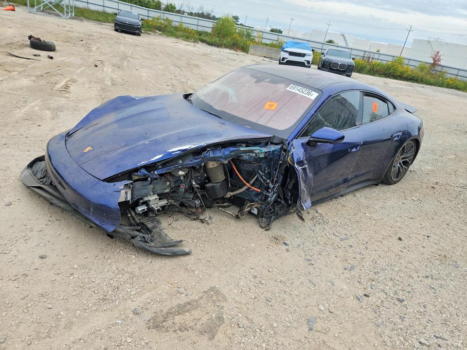 2020 PORSCHE TAYCAN - Търг №69145236