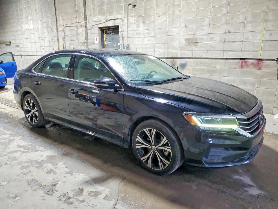 Photo 4 from auction – 2022 VOLKSWAGEN PASSAT with VIN 1VWSA7A36NC008324