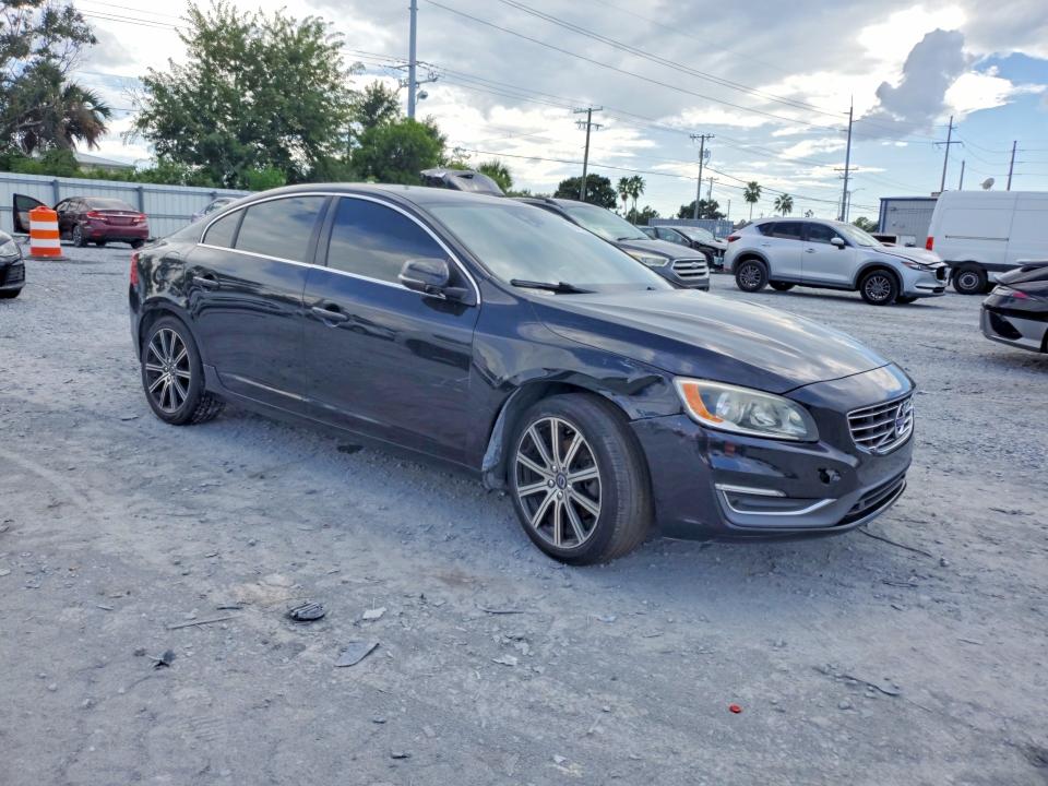 Zdjęcie 4 z aukcji – 2018 VOLVO S60 z VIN LYV402HK8JB170596