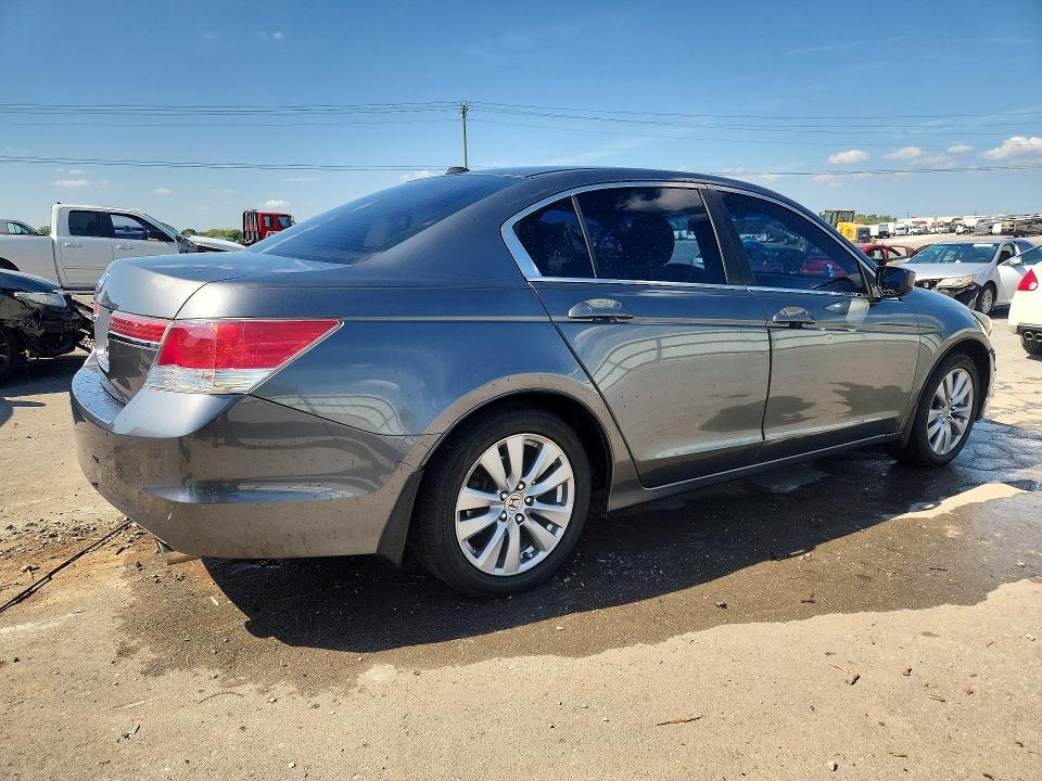 Photo 3 from auction – 2012 HONDA ACCORD with VIN 1HGCP2F88CA039968