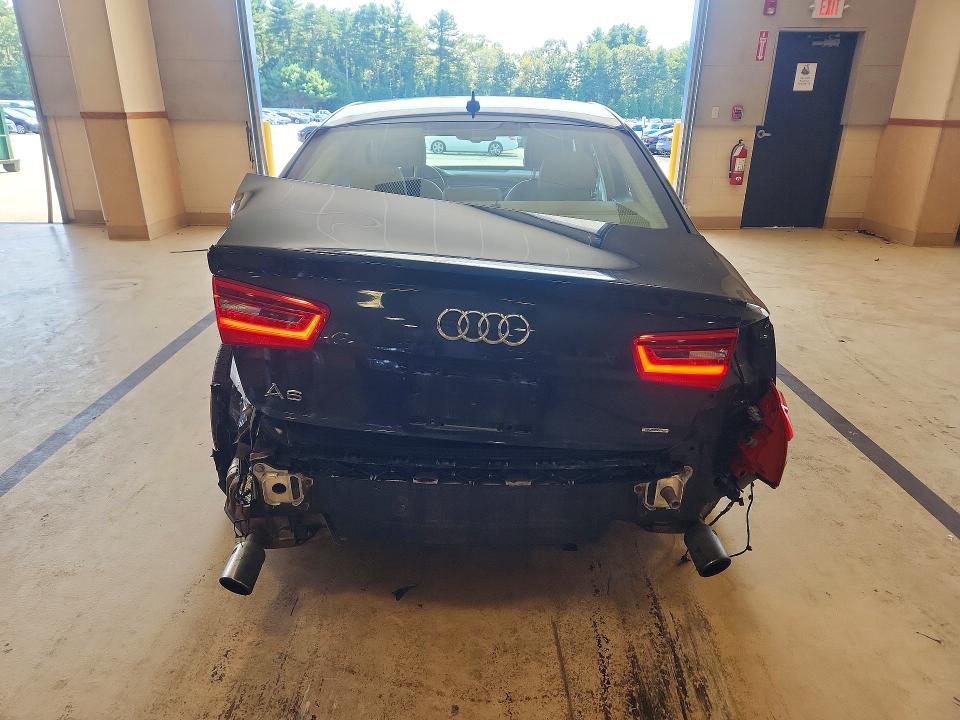 Foto 6 de la subasta – 2015 AUDI A6 con VIN WAUGFAFC7FN011039
