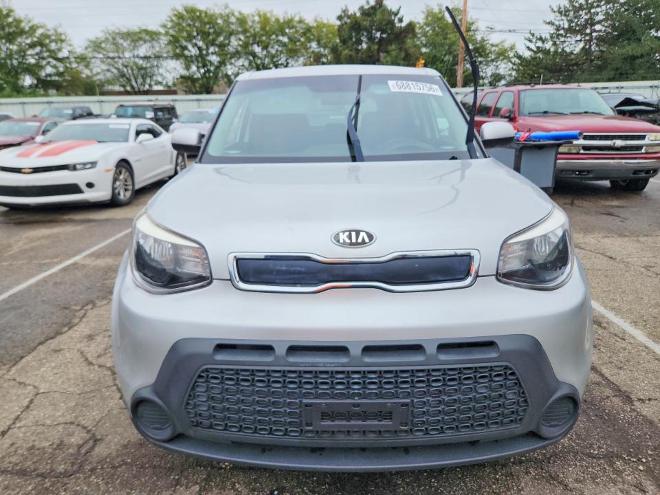 Zdjęcie 5 z aukcji – 2016 KIA SOUL z VIN KNDJN2A24G7835165