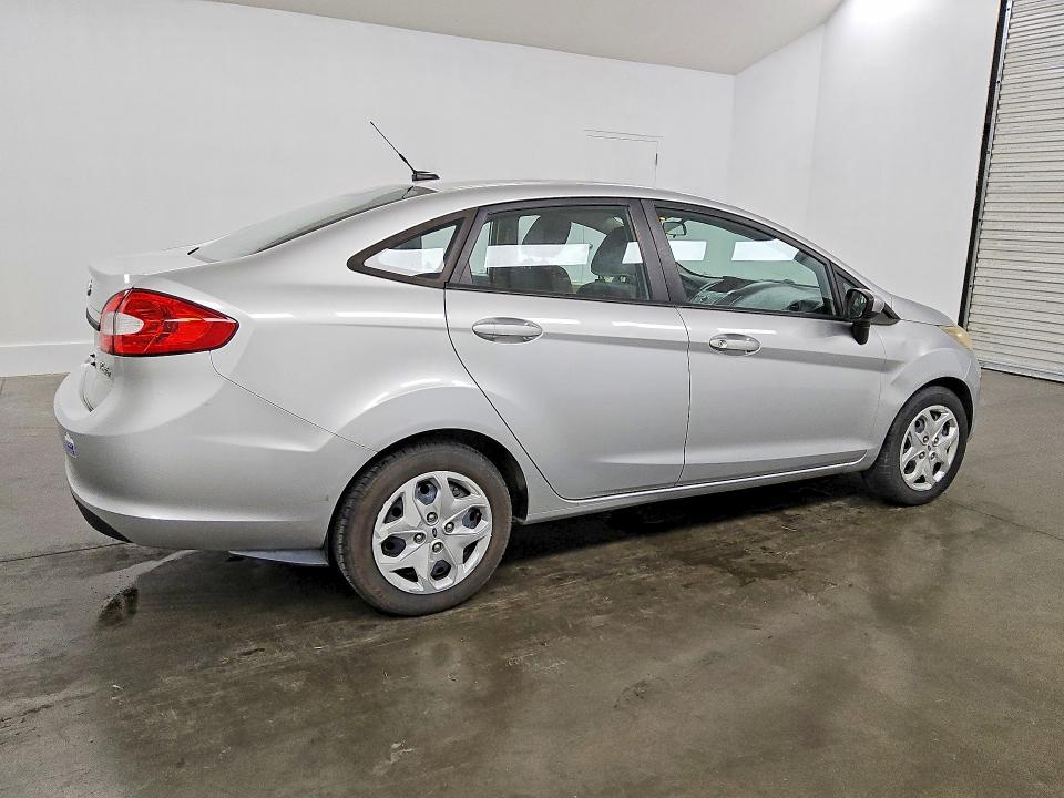 Photo 3 from auction – 2013 FORD FIESTA with VIN 3FADP4AJ6DM159268