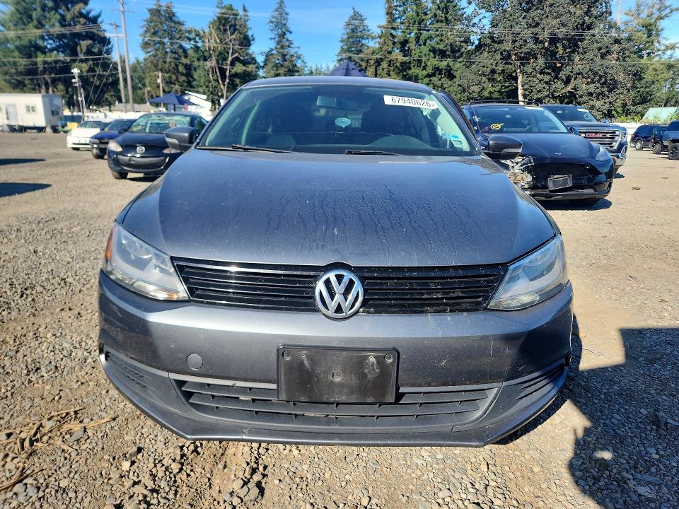 Снимка 5 от търг – 2014 VOLKSWAGEN JETTA с VIN 3VWD17AJ9EM297382