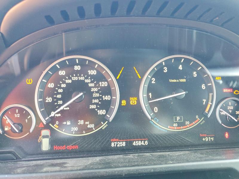 Снимка 9 от търг – 2017 BMW X5 с VIN 5UXKR0C38H0V81469