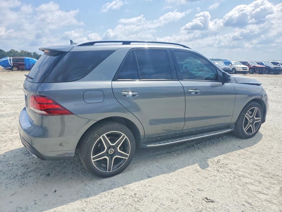 Снимка 3 от търг – 2018 MERCEDES-BENZ GLE с VIN 4JGDA5JBXJB160111