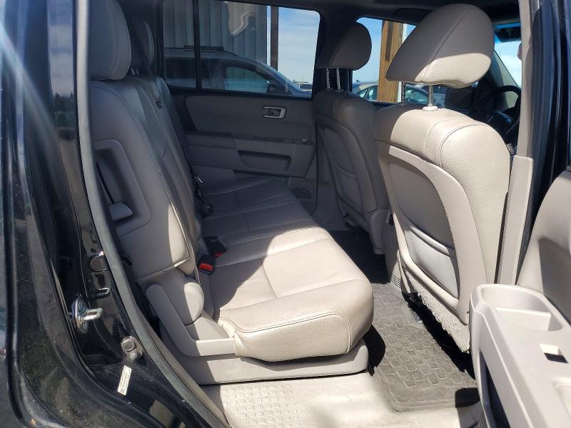 Photo 10 from auction – 2015 HONDA PILOT with VIN 5FNYF4H75FB032611