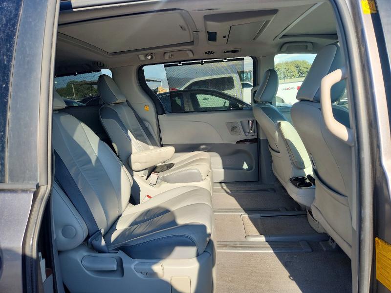 Zdjęcie 11 z aukcji – 2011 TOYOTA SIENNA z VIN 5TDYK3DC2BS079688
