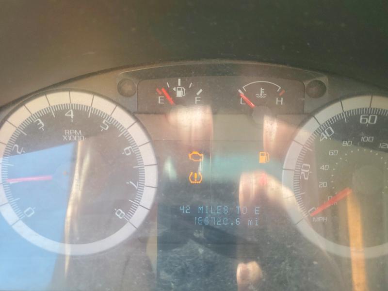 Photo 9 from auction – 2008 FORD ESCAPE with VIN 1FMCU03128KC82398