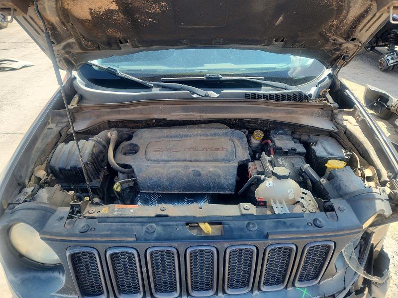Снимка 11 от търг – 2016 JEEP RENEGADE с VIN ZACCJBCT3GPD98529