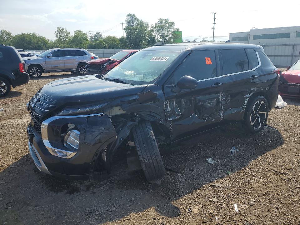 Снимка 1 от търг – 2022 MITSUBISHI OUTLANDER с VIN JA4J4UA89NZ032060