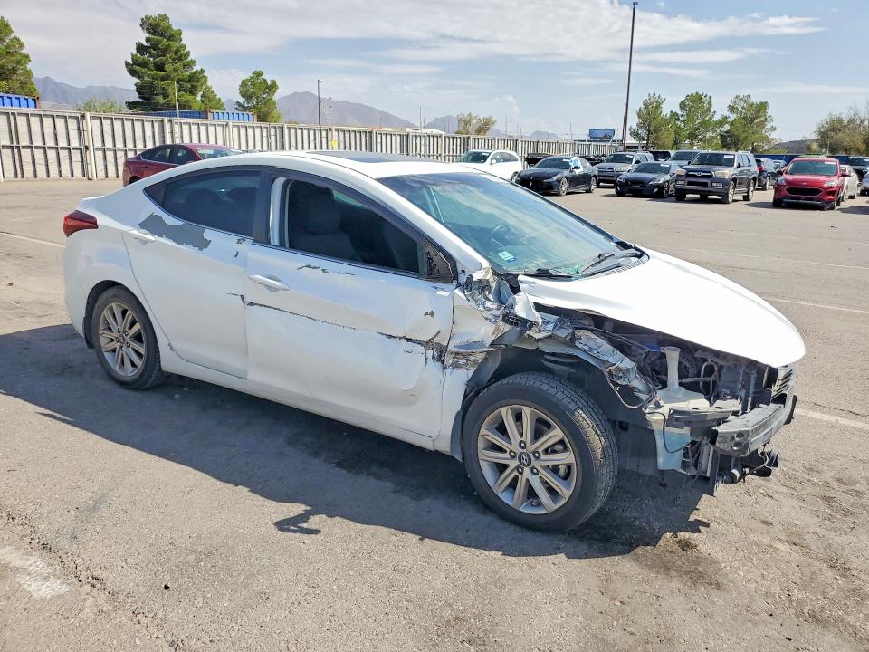 Photo 4 from auction – 2015 HYUNDAI ELANTRA with VIN 5NPDH4AE9FH577813