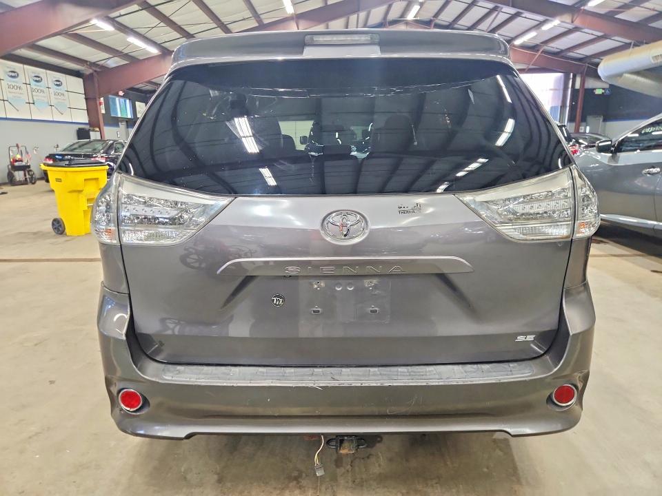 Photo 6 from auction – 2012 TOYOTA SIENNA with VIN 5TDXK3DC4CS188473