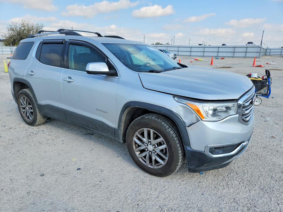 Foto 4 de la subasta – 2017 GMC ACADIA con VIN 1GKKNULS5HZ254023