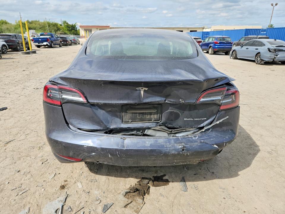 Foto 6 de la subasta – 2019 TESLA MODEL 3 con VIN 5YJ3E1EB8KF433701