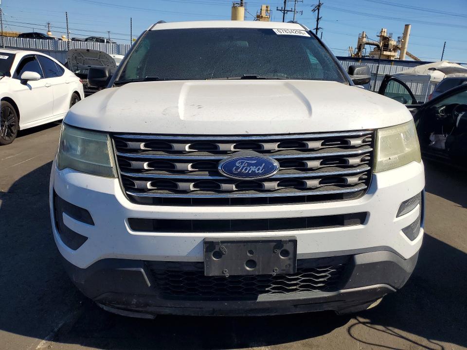 Photo 5 from auction – 2017 FORD EXPLORER with VIN 1FM5K7B81HGB15278