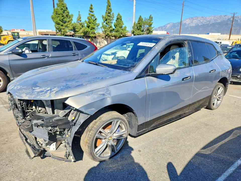 BMW IX 2024 с VIN WB523CF03RCR15800 - Фото с аукциона