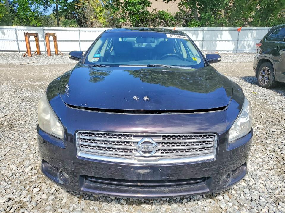 Photo 5 from auction – 2011 NISSAN MAXIMA with VIN 1N4AA5AP4BC836704