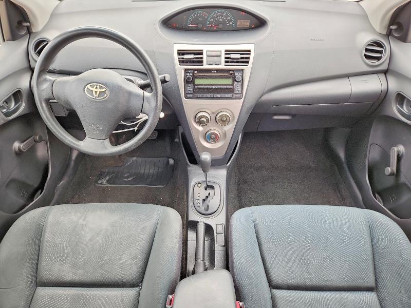 Photo 8 from auction – 2010 TOYOTA YARIS with VIN JTDBT4K37A1364653