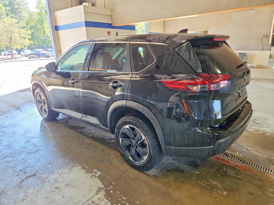 Photo 2 from auction – 2025 NISSAN ROGUE with VIN 5N1BT3BB5SC789050