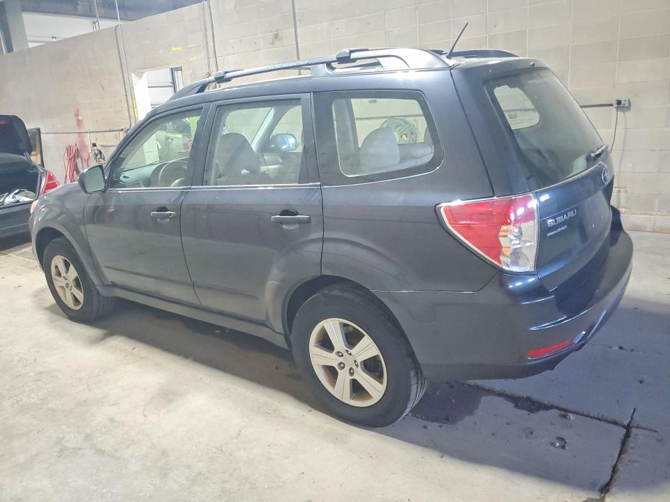 Photo 2 from auction – 2013 SUBARU FORESTER with VIN JF2SHABC4DH431352