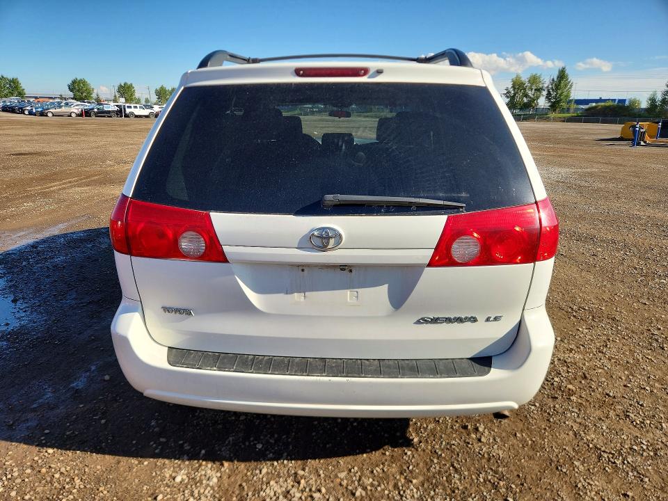 Photo 6 from auction – 2007 TOYOTA SIENNA with VIN 5TDZK23C97S053015