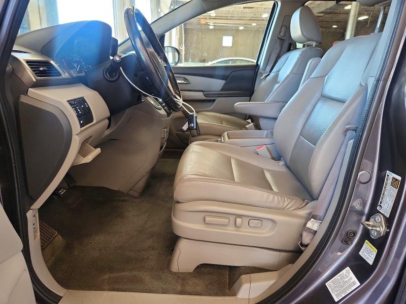 Photo 7 from auction – 2016 HONDA ODYSSEY with VIN 5FNRL5H64GB094173