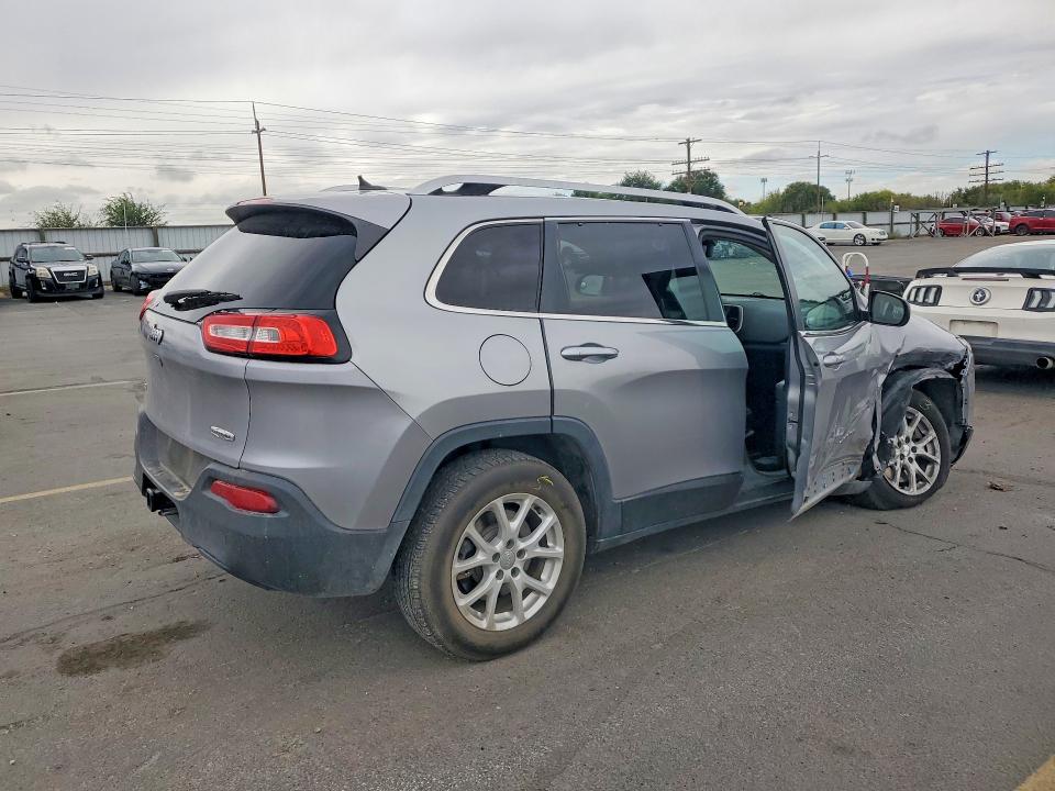صورة رقم 3 من المزاد - 2014 JEEP CHEROKEE مع VIN 1C4PJMCB1EW203967