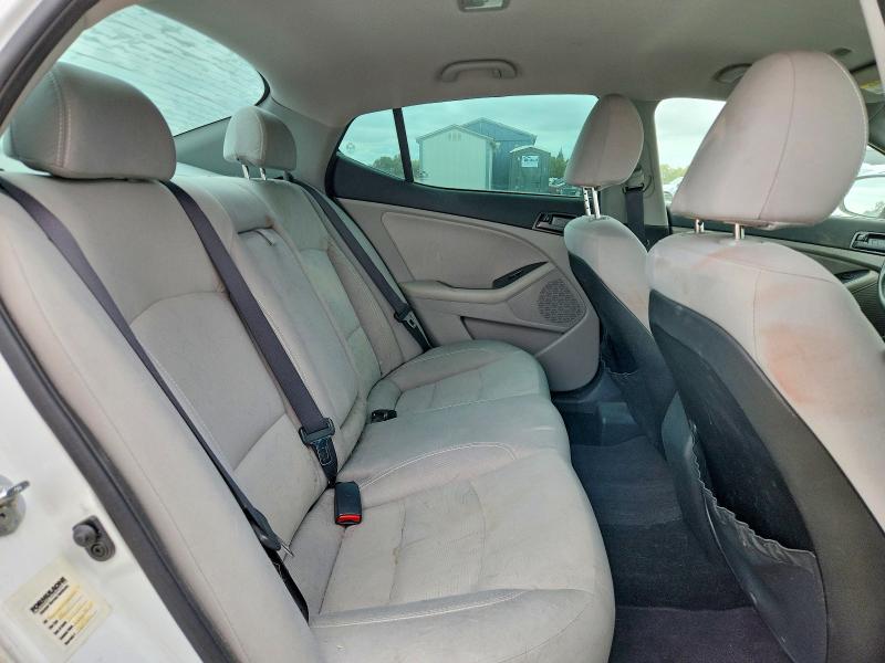 Photo 10 from auction – 2012 KIA OPTIMA with VIN 5XXGM4A72CG051962