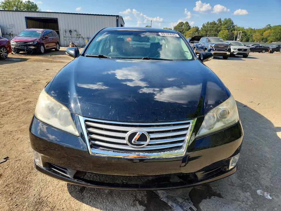 Zdjęcie 5 z aukcji – 2011 LEXUS ES z VIN JTHBK1EG7B2429575
