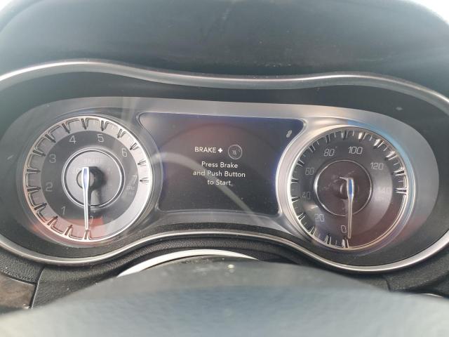 Photo 9 from auction – 2018 CHRYSLER 300 with VIN 2C3CCAEG1JH324270