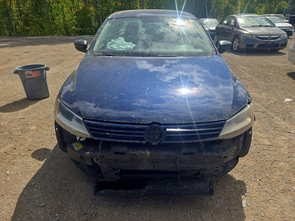 Photo 5 from auction – 2013 VOLKSWAGEN JETTA with VIN 3VW2K7AJ4DM425305