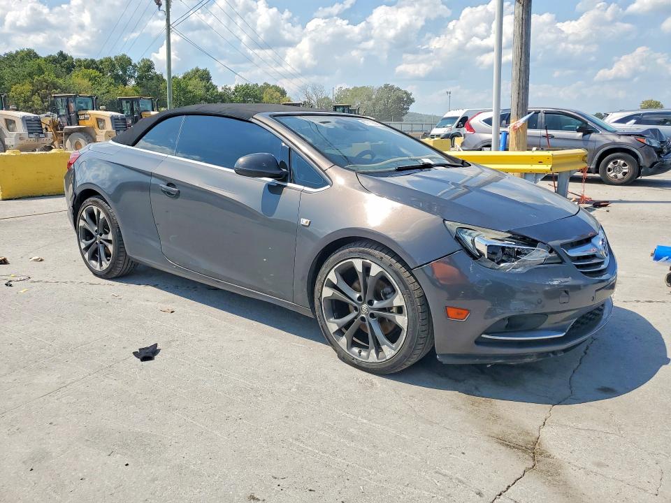 Фото 4 с аукциона – 2016 BUICK CASCADA с VIN W04WT3N51GG165932
