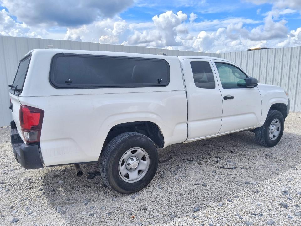 Photo 3 from auction – 2023 TOYOTA TACOMA with VIN 3TYRX5GN4PT083882