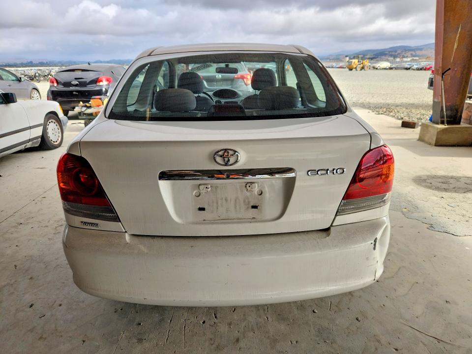 Photo 6 from auction – 2003 TOYOTA ECHO with VIN JTDAT123430272791