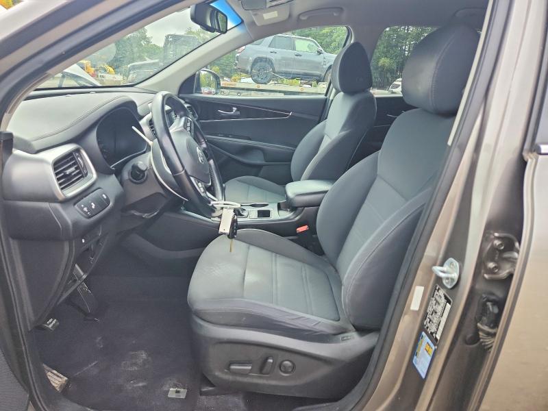 Photo 7 from auction – 2019 KIA SORENTO with VIN 5XYPGDA52KG540085