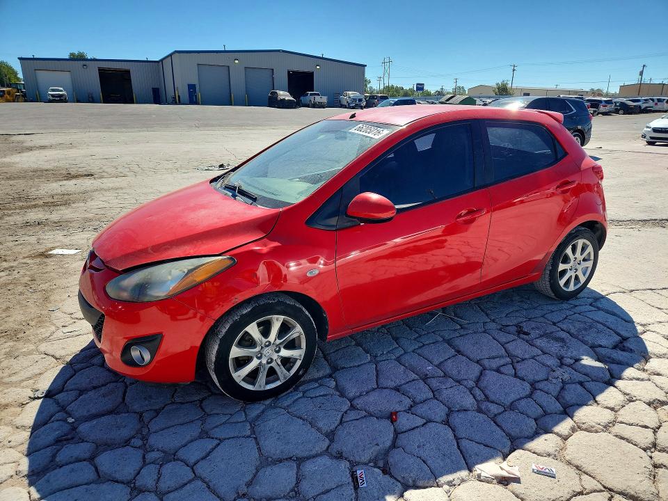 MAZDA MAZDA2 2012 with VIN JM1DE1LY9C0135301 - Photo from auction