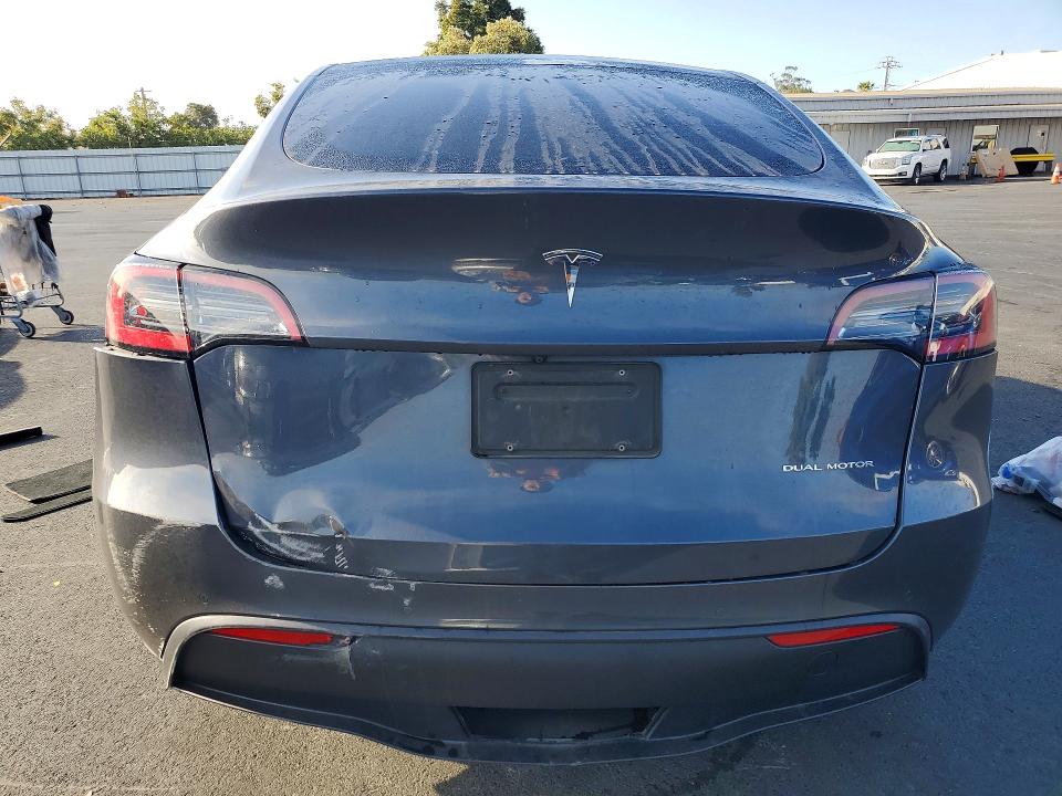 Снимка 6 от търг – 2021 TESLA MODEL Y с VIN 5YJYGDEE3MF078239
